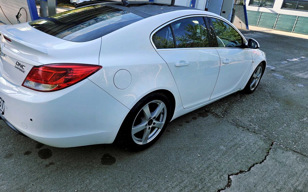 Opel Insignia Limousine