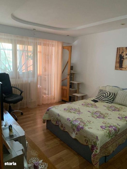Apartament 4 camere Piata Vidin, Braila stare excelentă