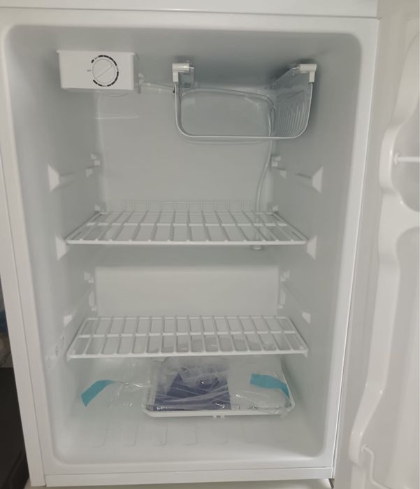 Мини холодильник продам