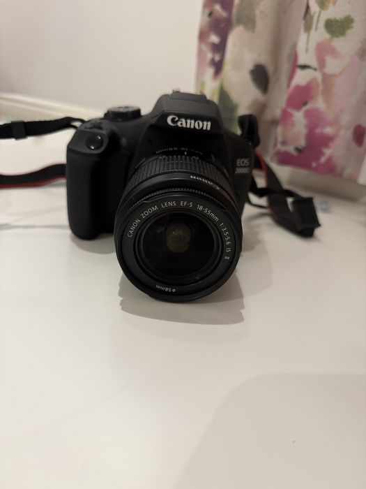 Camera foto Canon Eos 2000