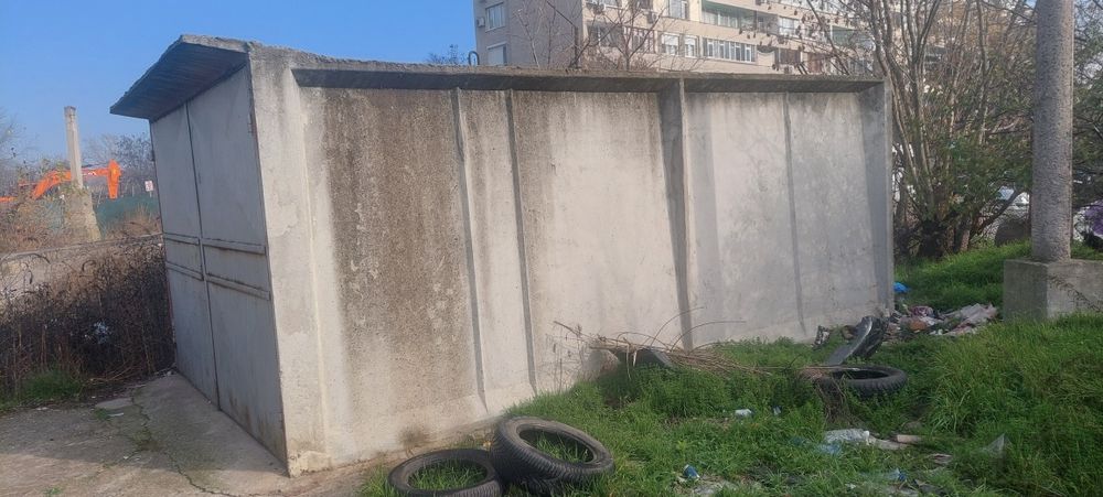 Бетонна гаражна клетка