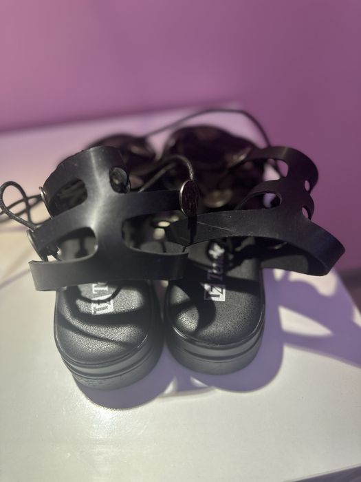 Римски сандали с дълги връзки