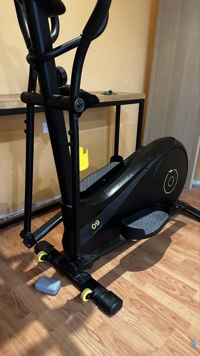 Domyos EL 520 елиптичен тренажор