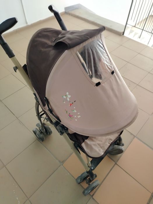 Детская коляска даром