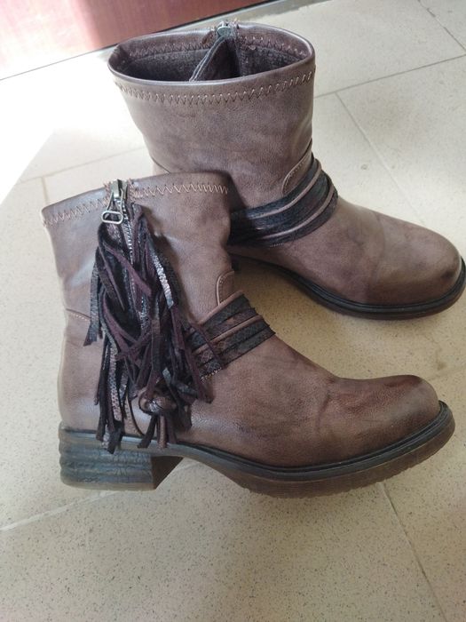 Боти топли и удобни