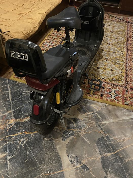 Электронный скутер