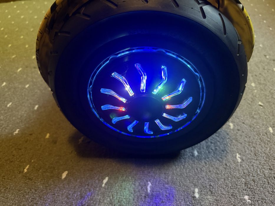 Продам Гироскутер