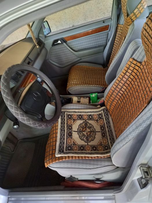 Mercedes E260 год 1992