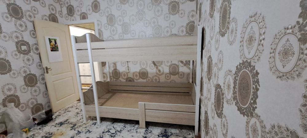 Detiski karavatlar sotiladi aksiya narxda