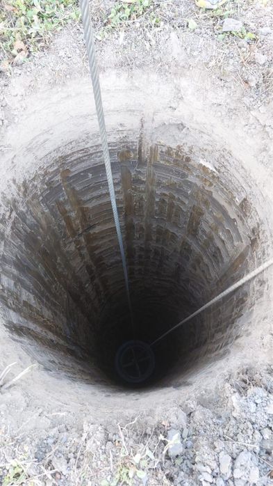 Foraj fantani la diametru de 1 m