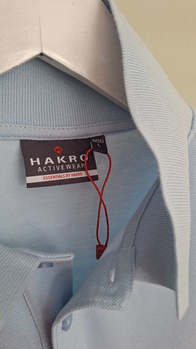 Качественая футболка HAKRO