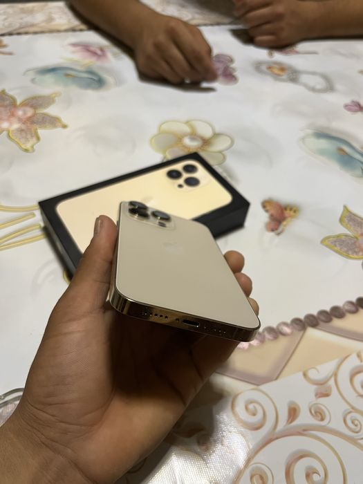 13 про  256г 75%