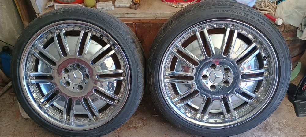 Гуми с джанти '20 за Мерцедес