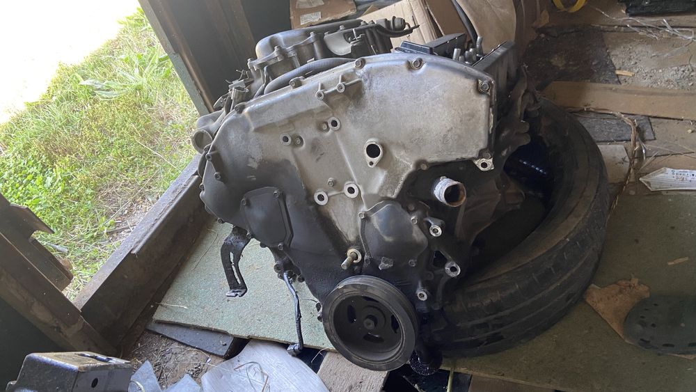 Двигатель на nissan cefiro A32, на разбор