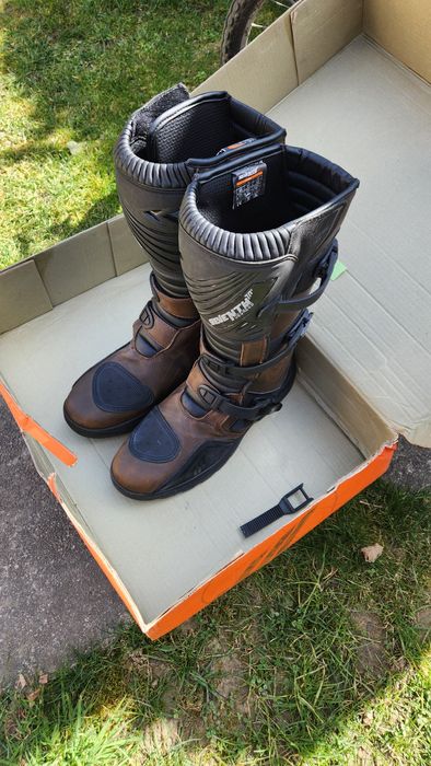 Cizme Seventh Degrees turing adventur