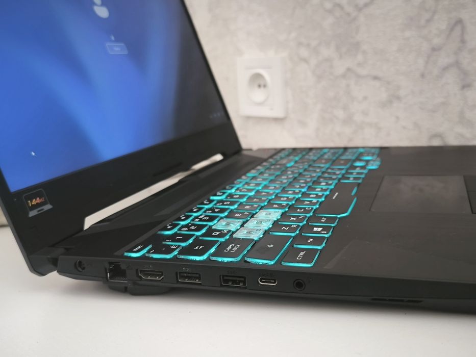 Asus Tuf Gaming F15 FX506LU