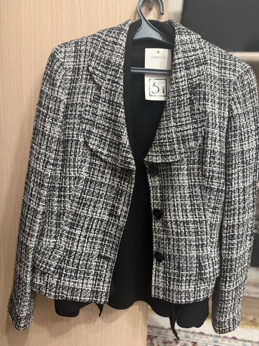 Костюмы офисные брендовые