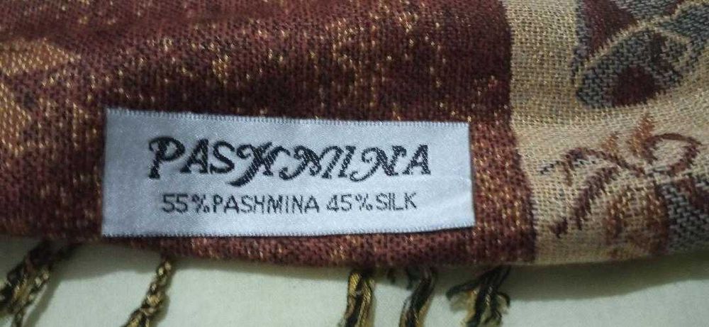 Șal festiv premium din cașmir (pashmina) și mătase + colier cadou