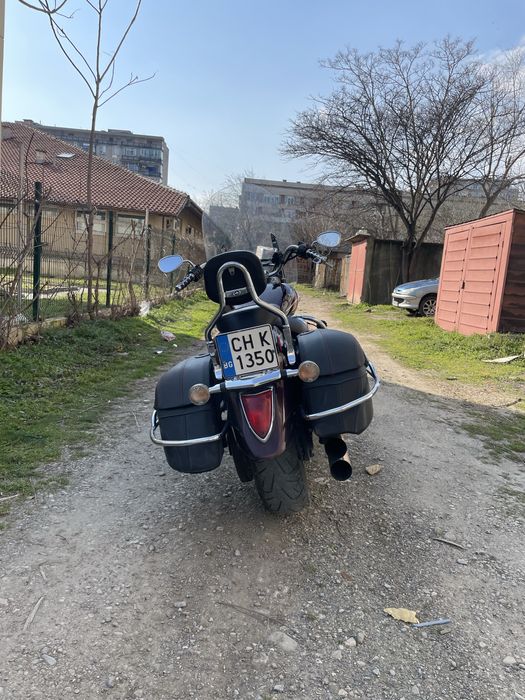 Yamaha V star кото нов е мотора