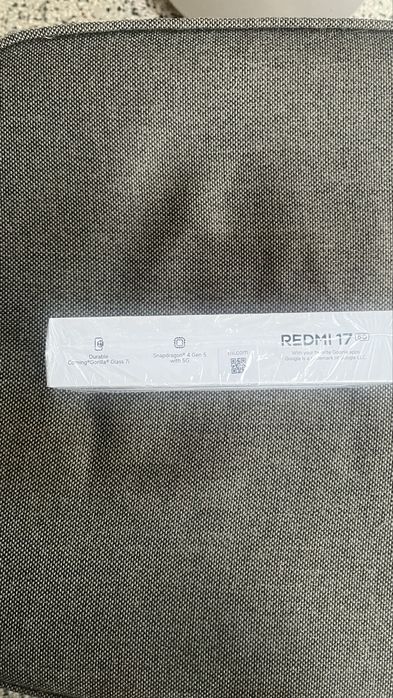 Xiaomi HyperOS - Redmi 17-Смарт GSM телефон Чисто Нов -Неразопакован две 2 години гаранция !