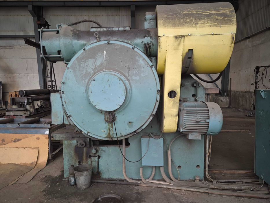 Гилотина за ламарина до 20мм.