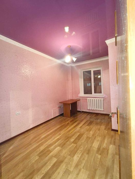 Продаётся 2-комнатная квартира в мкр.НУРСАТ. Этаж: 5/5. КИРПИЧНЫЙ ДОМ