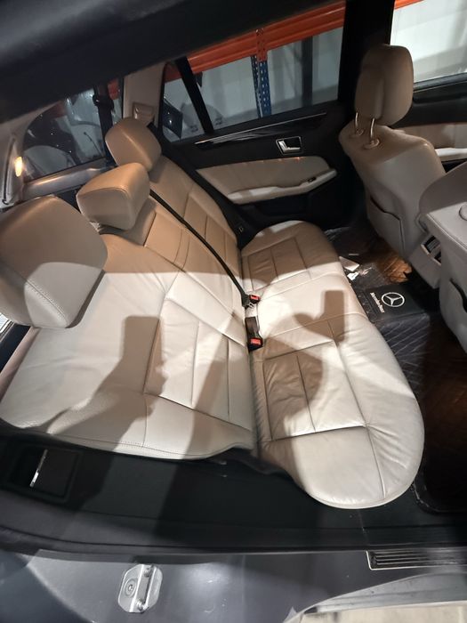 W212 Кожен салон 7 местен Мерцедес Е комби 2010 г.