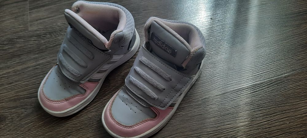 Маратонки Адидас