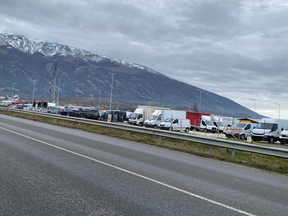 Продава се Парцел в Карлово - 5600 кв.м за 32 €/кв.м - Снимка #2