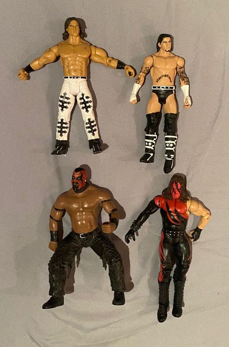 Figurine wrestling