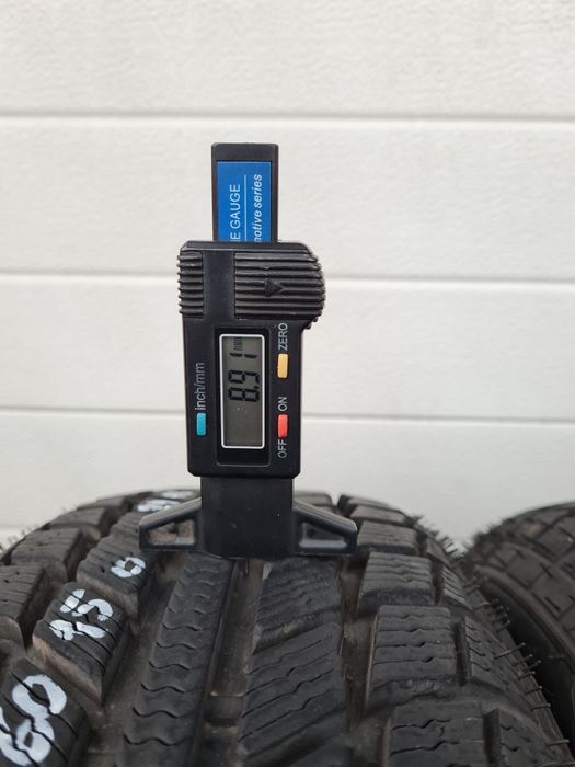 Зимни гуми 4 броя SYRON Everest1 185 60 R15 дот 3916