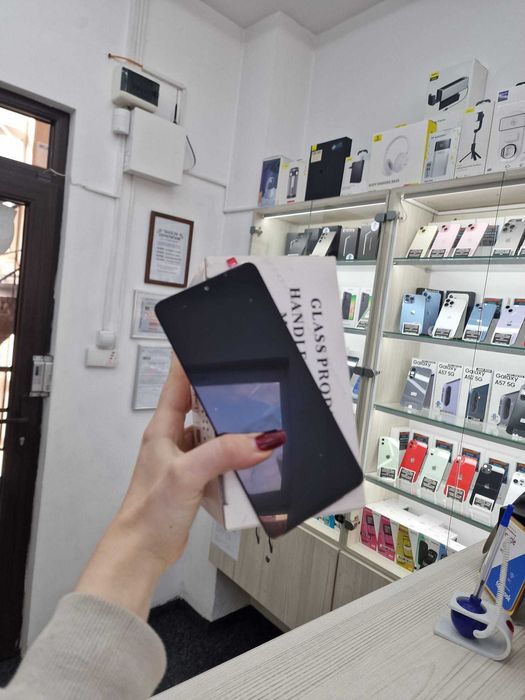 Ecran HONOR X9 / MAGIC 4 LITE Compatibil- Montaj Disponibil/ Rate