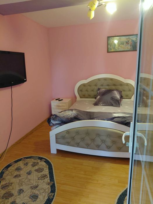 Casa spatioasa P+1 langa spital de vanzare