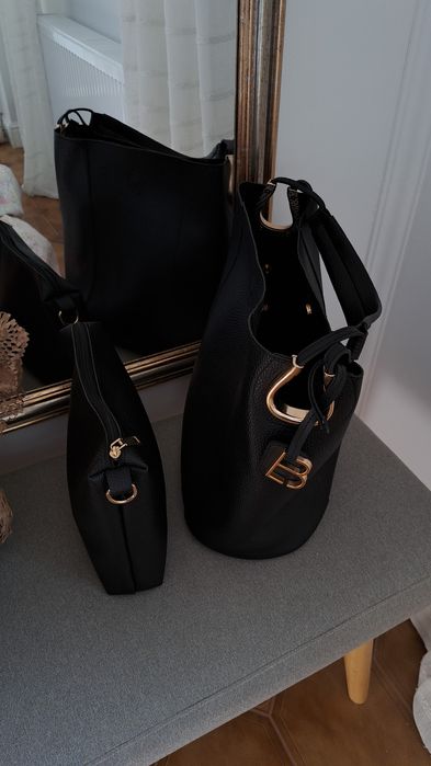 Geanta   firmat "Lucky Bess "