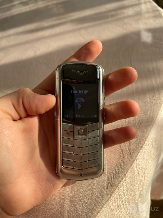 vertu constellation black