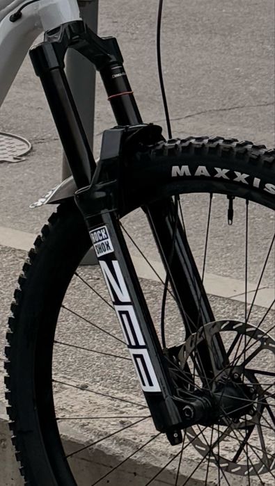 Furca RockShox ZEB select charger r 170mm 29”