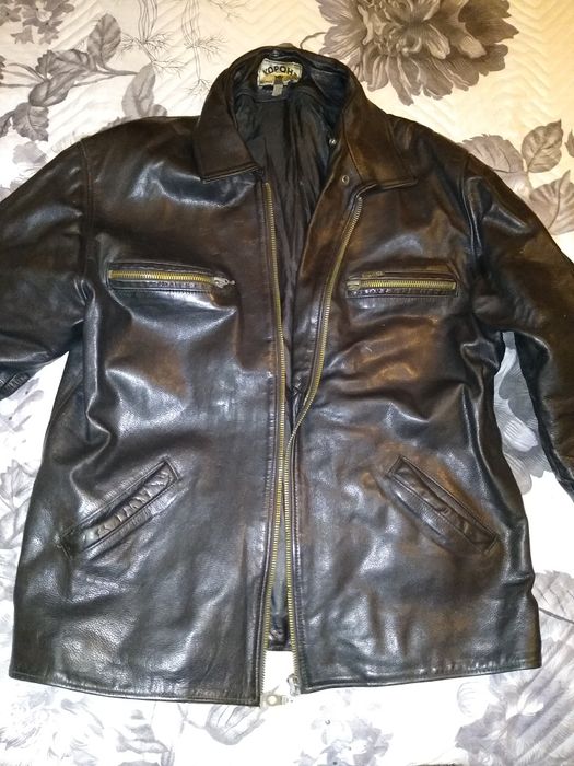 Кожено яке - телешки бокс