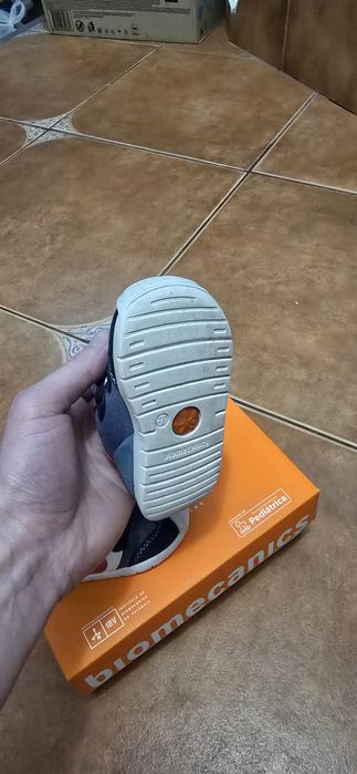 Adidasi Biomecanics ergonomici marimea 20 baieti