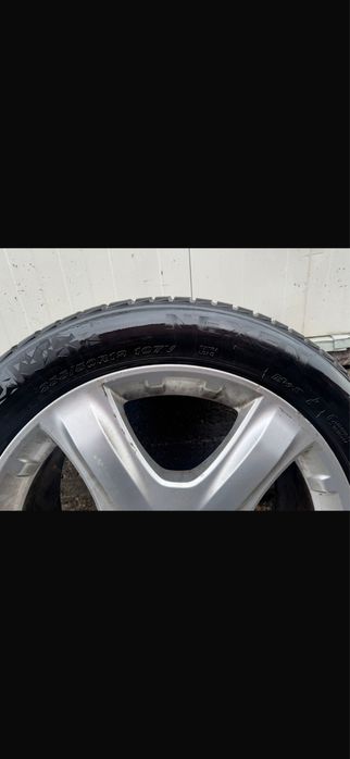 Jante gama Mercedes 8.5J%19H2 Et60 cu anvelope de iarnă 255/50/19 NEXEN , garanție , factura cu TVA inclus , livrare în țară prin curier rapid .