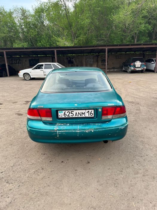 Продам машину мазда кронос 626