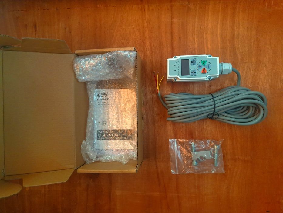 Telecontrol pult — sanoat uchun mo‘ljallangan.