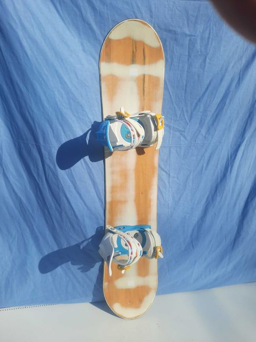 Сноуборд 128см. Head Hello Kitty с автомати