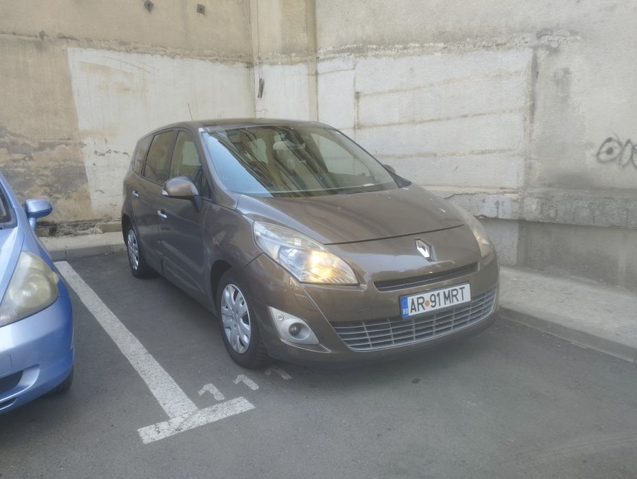 Renault grand scanic 3