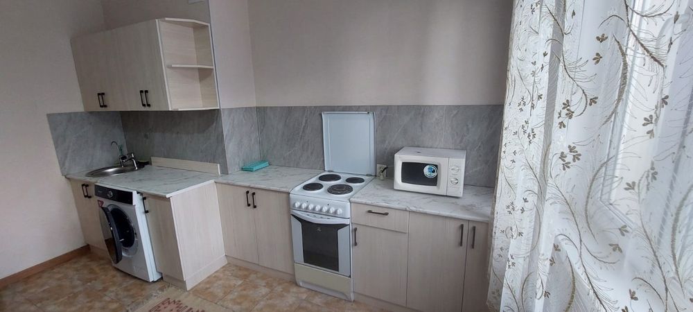 Кухонный гарнитур бу