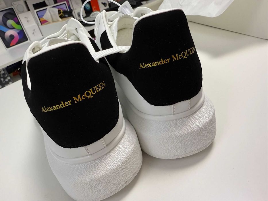 Adidasi Alexander McQueen
