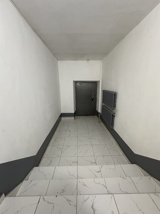 3 комн 2 этаж Шұғыла 24а