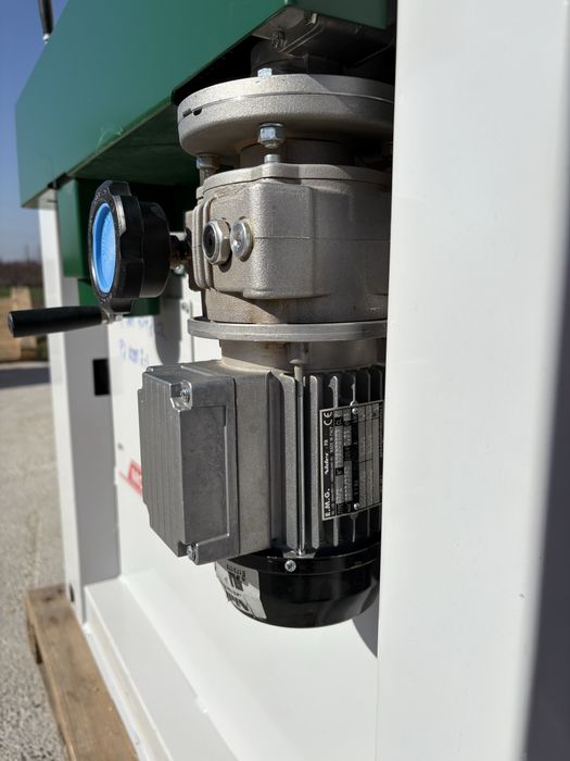 Masina de rindeluit si profilat pe 4 patru fete Moretens/Logosol PH260