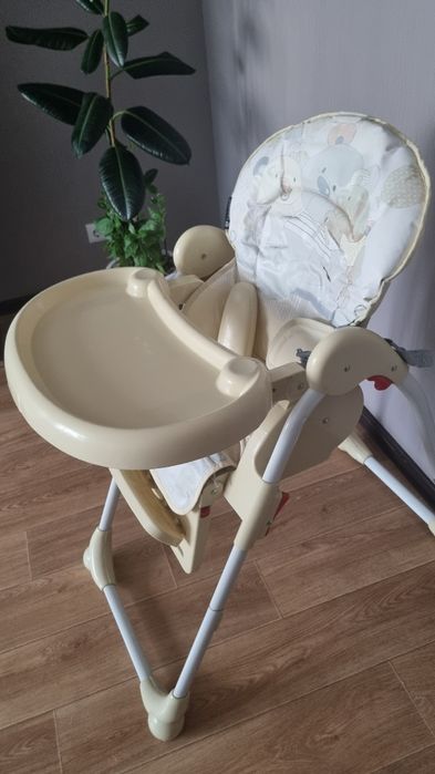 Продам стульчик для кормления