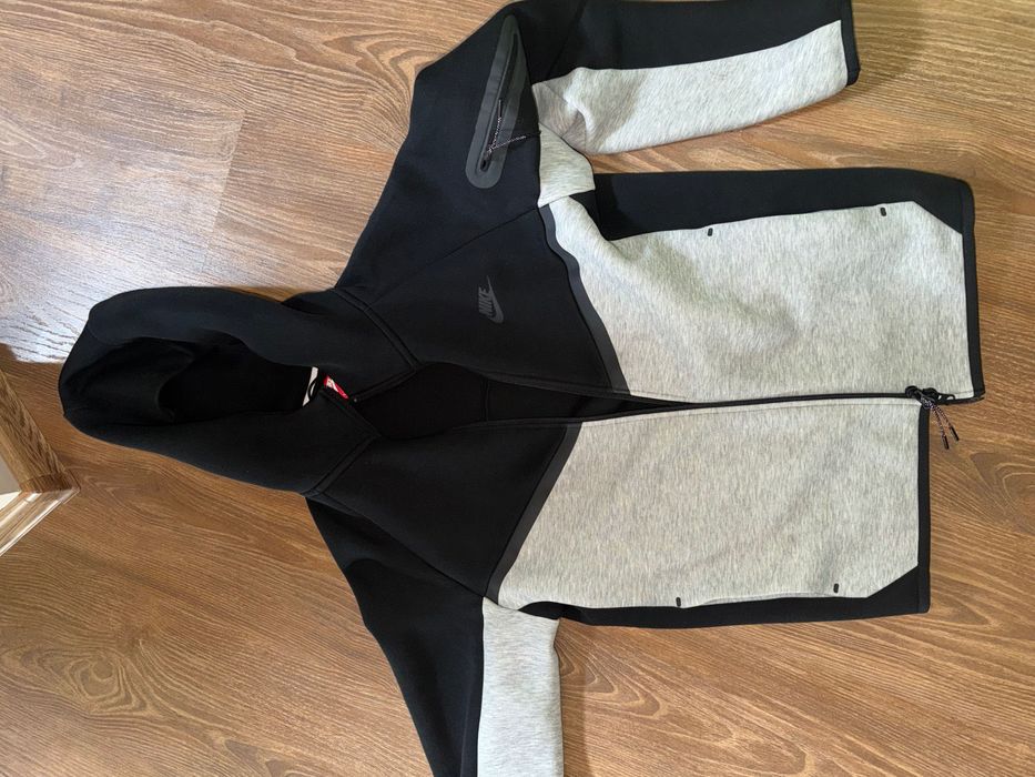 nike tech fleece най новата колекция