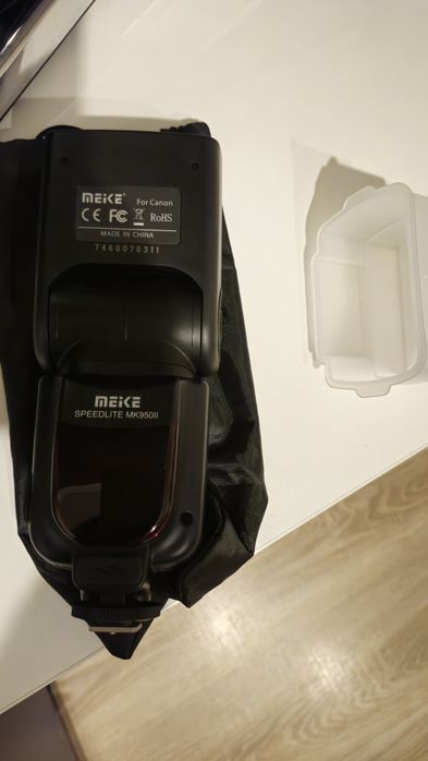 Canon m50 с 2 обектива и много екстри